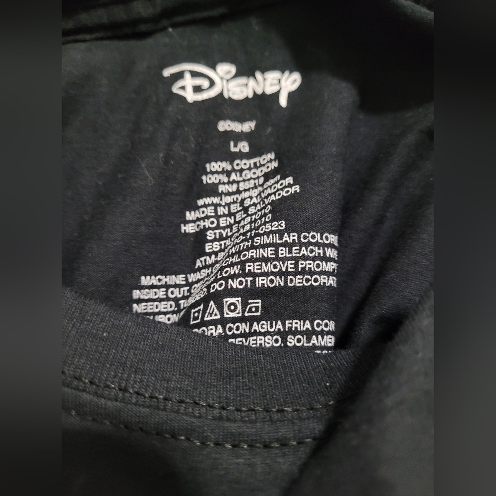 Disney MICKEY TShirt (LARGE) - Picture 2 of 4
